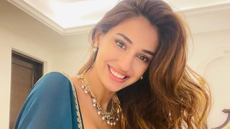 Disha Patani is awestruck by Tiger Shroff’s killer and smooth moves in his latest dance video; Take a look