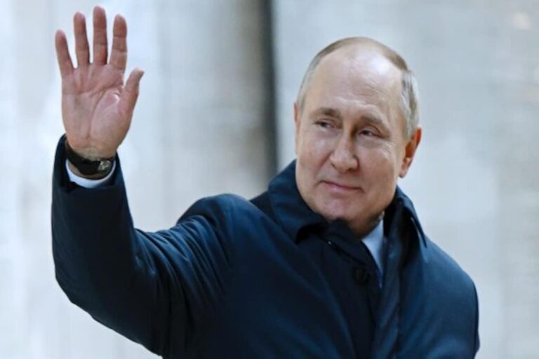 Putin To Undergo Cancer Treatment, Handover Power, Claims US Media Report