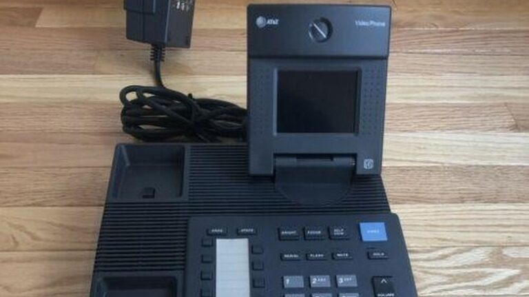 You Will Never Guess What AT&T’s Videophone Sold For In 1992