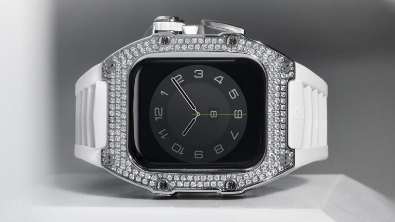 This Absurdly Expensive Apple Watch 7 Case Has Over 400 Diamonds