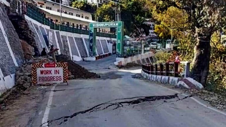 In Uttarakhand’s “Sinking” Town, A Temple Collapses, Houses On Verge, People Out In Cold