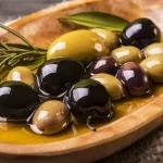 wellhealthorganic.com:11-health-benefits-and-side-effects-of-olives-benefits-of-olives